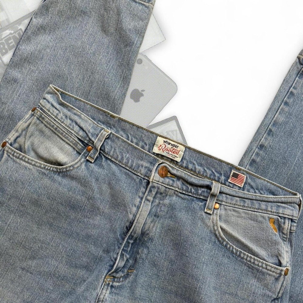 Vintage Wrangler Rooted Collection California Made In USA Light Blue Wash Jeans